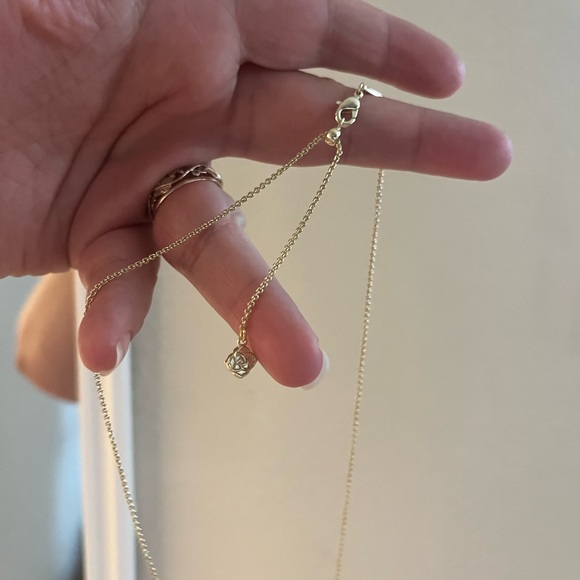 Kendra Scott Gold Ari Heart Necklace - Picture 3 of 4